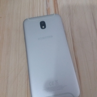 Samsung J7