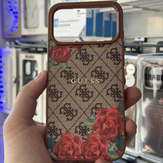 GUESS YAZ SERİSİ İPHONE MODELLERİ