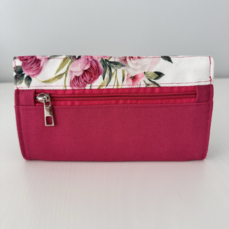 Pembe cüzdan