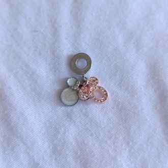 Mickey Sallantılı Charm