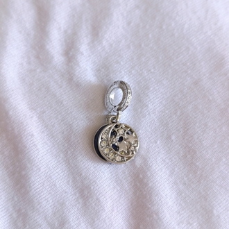 Yıldızlı Sallantılı Charm