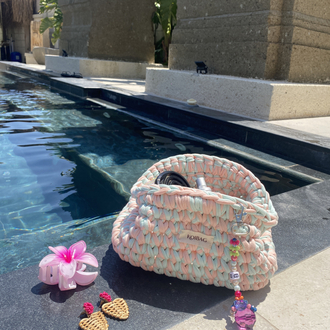 Pinky Makeup Bag