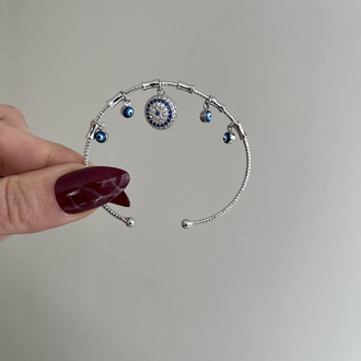 Çoklu Charm Detaylı Kelepçe | Silver