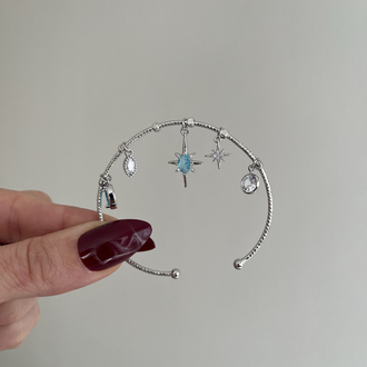 Çoklu Charm Detaylı Kelepçe | Silver