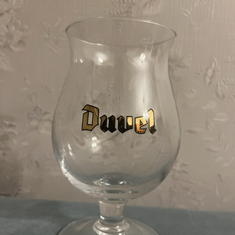 Duvel bira bardağı 