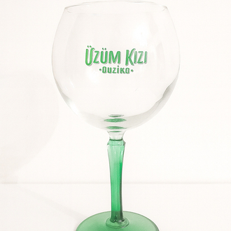 Üzüm kızı kadeh 
