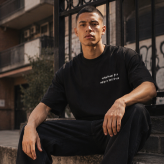 KORYN Siyah BMW Grafik Baskılı Oversize Erkek T-Shirt