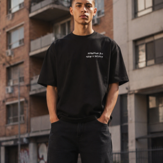 KORYN Siyah BMW Grafik Baskılı Oversize Erkek T-Shirt