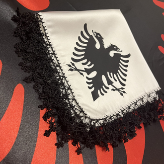 Siyah Püsküllü Arnavut Mendili