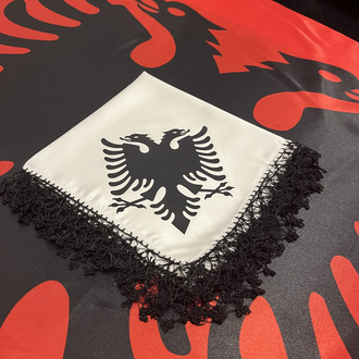 Siyah Püsküllü Arnavut Mendili