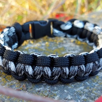 Siyah Kırçıllı & Siyah Paracord Bileklik