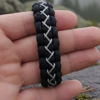 Siyah & Gri Çapraz Paracord Bileklik