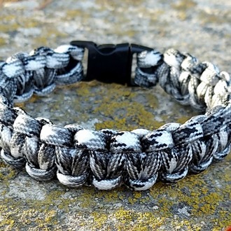 Siyah Kırçıllı Paracord Bileklik