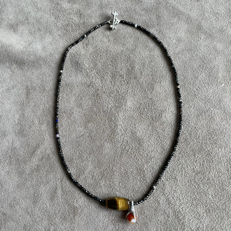 Obsidyen kolye