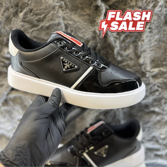 FLAŞ İNDİRİM-PRADA Casual Black and White