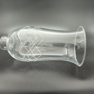 AVİZE LAMBA CAMI.BÜYÜK,ŞEFFAF DEKORLU (E.14) (Alt yuva çapı:4.50cm-h:24.00cm)Mum ampule göre.