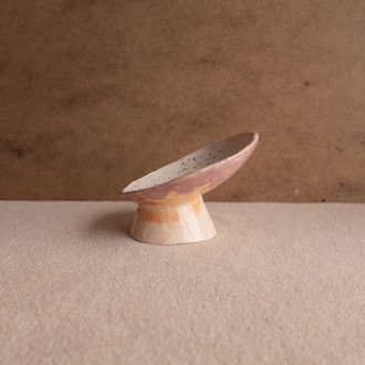 Dondurma Desenli Yükseltilmiş Seramik Mama Kabı — 14 cm | Kuimo