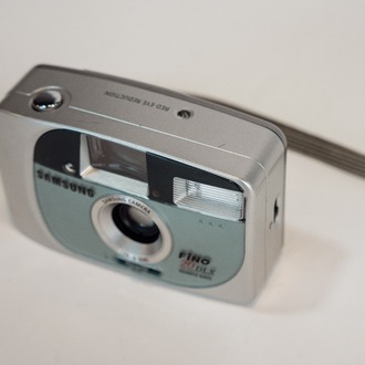 Samsung Fino 20 DLX Quartz Date 35mm Film Fotoğraf Makinesi