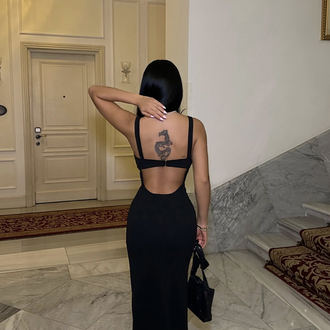Siyah Askılı Elbise