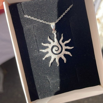 Taşlı Antik Güneş Kolye