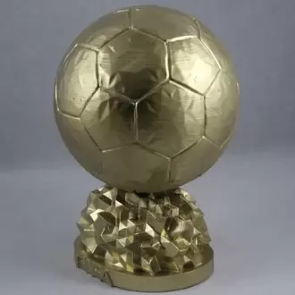 Ballon d'Or Maketi – Gold Kaplama, 15 cm Futbol Kupa Replicası