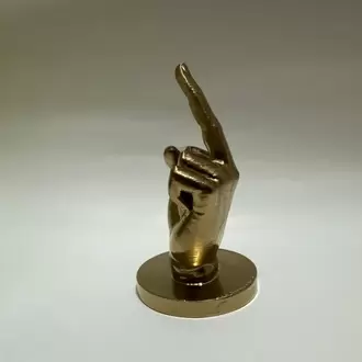 Orta Parmak Heykeli – Altın Renk, 14 cm