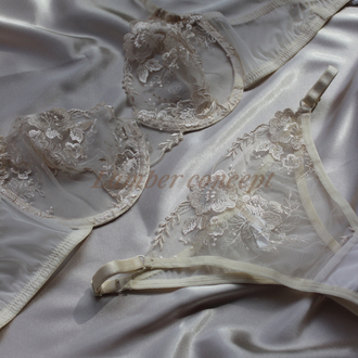 Vintage Rose Bra Set