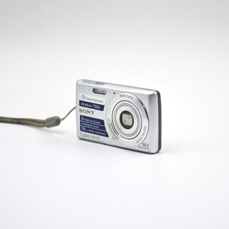 SONY Cyber-shot DSC-W620 Dijital Fotoğraf Makinesi ve Warg Leather Deri Kılıf
