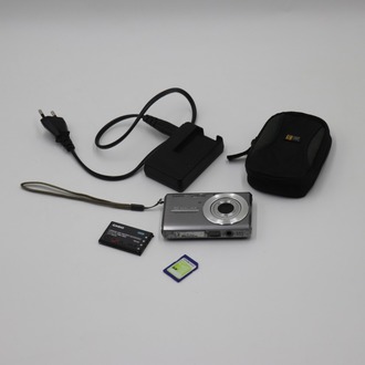 Casio Exilim EX-75 Dijital Fotoğraf Makinesi