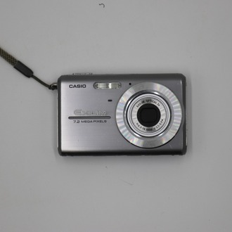 Casio Exilim EX-75 Dijital Fotoğraf Makinesi