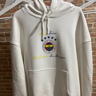 Kişiye Özel Baskı – Oversize Beyaz Hoodie / Sweatshirt