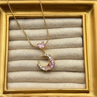 Pembe Hilal Kolye