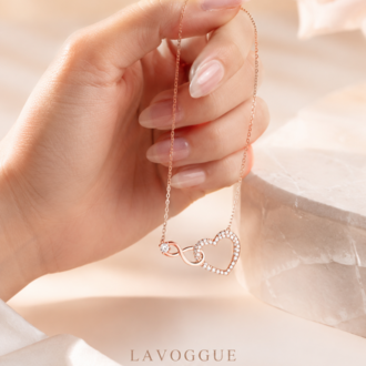Éternelle Heart Necklace