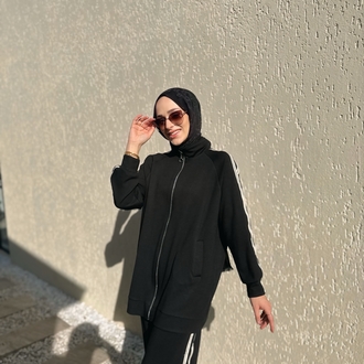 Siyah  Fermuarlı Şerit Eşofman Takımı