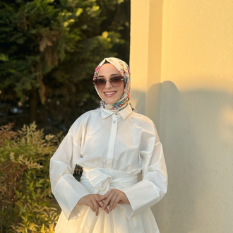 Bağcıklı Gömlek