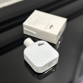 LACOSTE
BLANC ❤️