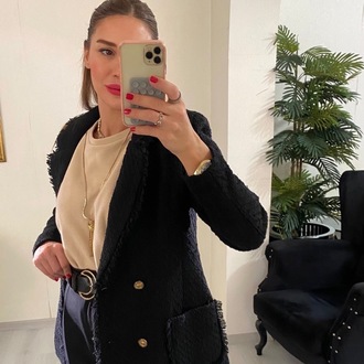 Siyah Chanel Kumaş Astarlı Düğmeli Ceket