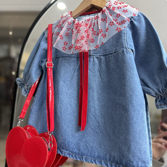 Denim tül yakalı elbise
