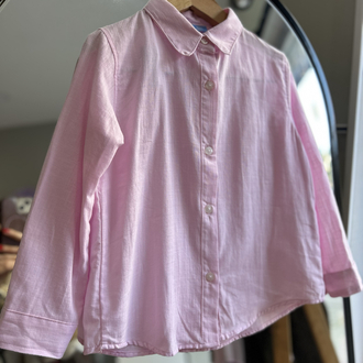 Pembe gömlek