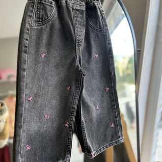 Çiçekli denim pantolon