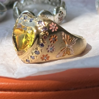 Kelebek sarı kalp yüzük