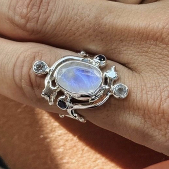 Moonstone sapphire snake yüzük