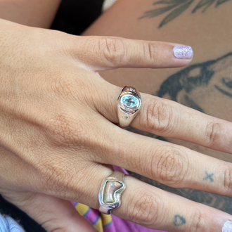 Blue topaz dikey mozanitli yüzük