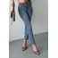 Mom fit kar yıkama bıyık detaylı jeans pantolon d2006