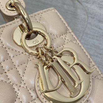 Lady Dior çanta
