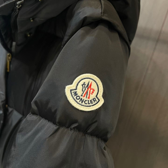 Moncler Chamer kadın kapüşonlu uzun kaz tüyü mont