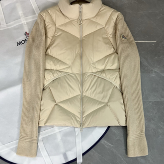Moncler'in şişme mont 