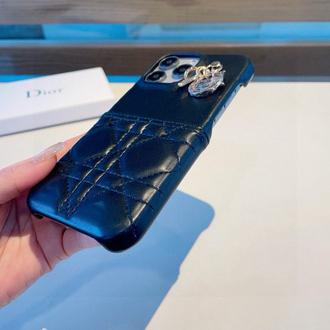 ♥️️ Yüksek Kaliteli, Tam Set Dior Telefon Kılıfı. Dior Metal Kolye Ucuyla 