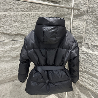 Prada Karınca Beli