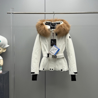 Moncler Kürk Kapüşonlu Beli Kemerli Beyaz Mont